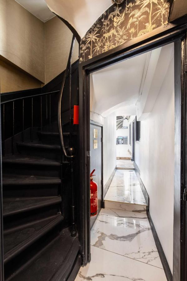 Cosy Bedroom - Tour Eiffel Champs De Mars 5A パリ エクステリア 写真